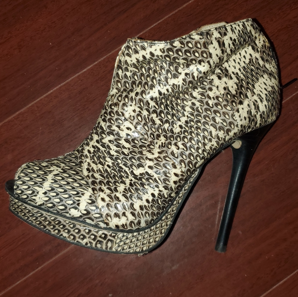 Kenneth Cole snake skin booties